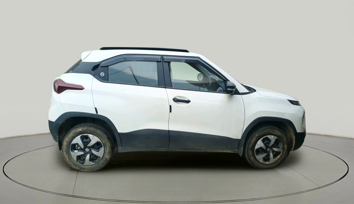 2024 Tata PUNCH PURE MT, Petrol, Manual, 10,931 km, exterior