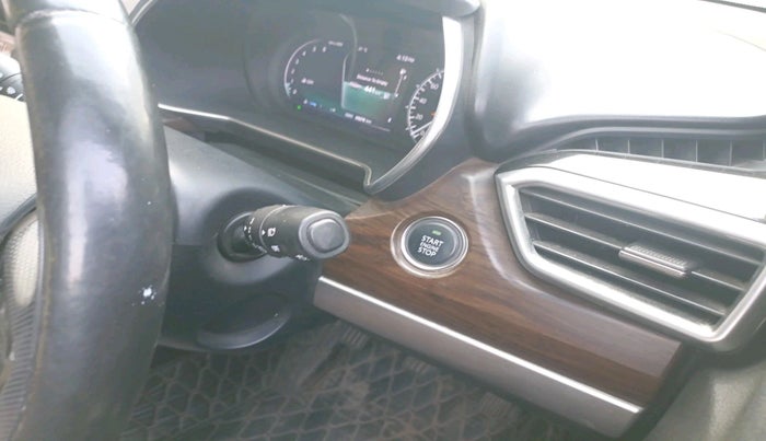 2019 Tata Harrier XZ 2.0L kryotec halo edition , Diesel, Manual, 69,278 km, interior