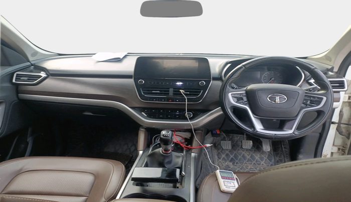 2019 Tata Harrier XZ 2.0L kryotec halo edition , Diesel, Manual, 69,278 km, interior