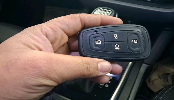 2020 Tata Harrier XZA PLUS 2.0L DARK EDITION, Diesel, Automatic, 62,313 km, interior