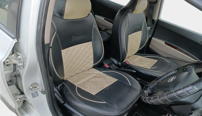 2014 Hyundai Xcent S (O) 1.2, Petrol, Manual, 1,05,000 km, interior