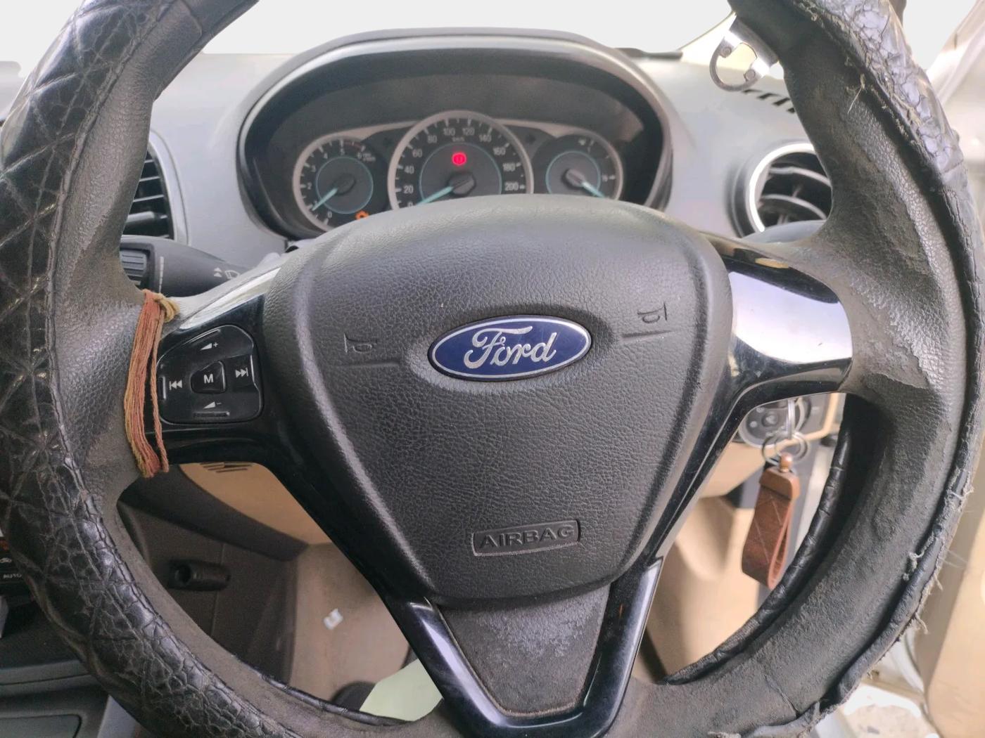 2018 Ford Figo Aspire TITANIUM1.5 DIESEL, Diesel, Manual, 1,77,117 km, interior