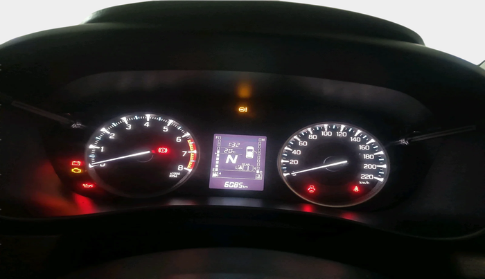 2024 Maruti FRONX DELTA PLUS 1.2L AGS, Petrol, Automatic, 6,085 km, interior