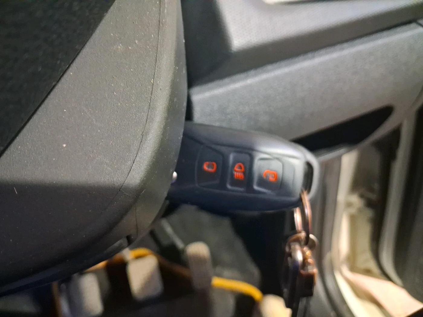 2018 Tata TIAGO NRG PETROL, Petrol, Manual, 67,677 km, interior