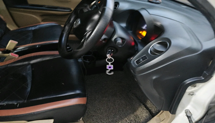 2015 Honda Amaze 1.2L I-VTEC S, Petrol, Manual, 94,136 km, interior