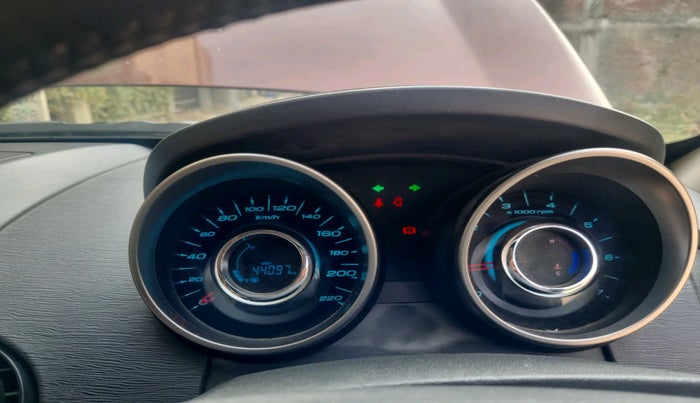 2019 Mahindra XUV500 W9, Diesel, Manual, 44,097 km, interior