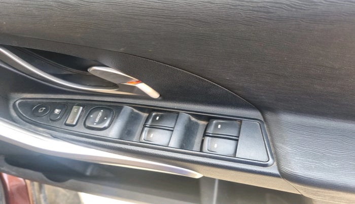 2019 Mahindra XUV500 W9, Diesel, Manual, 44,097 km, interior