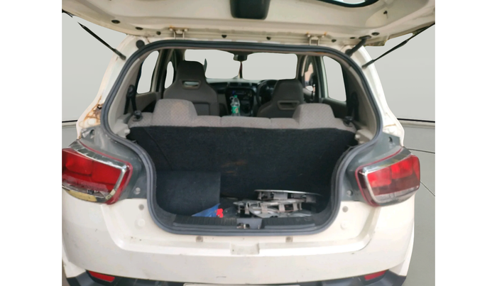 2016 Mahindra Kuv100 K4 D 6 STR, Diesel, Manual, 1,11,075 km, exterior