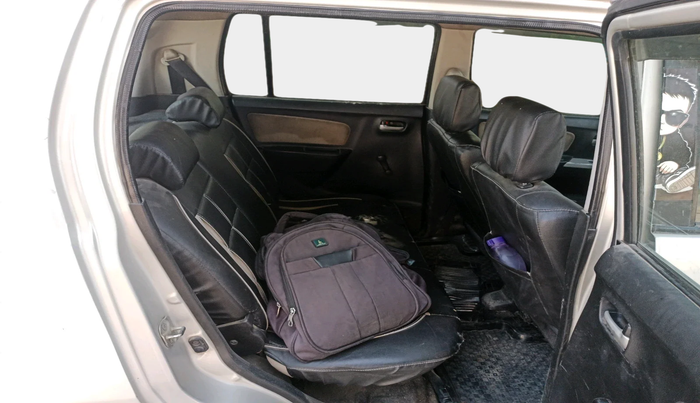 2017 Maruti Wagon R 1.0 LXI CNG, CNG, Manual, 1,27,507 km, interior