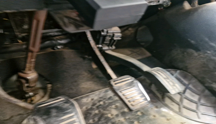 2013 Ford Figo TITANIUM 1.2 PETROL, Petrol, Manual, 1,33,013 km, interior