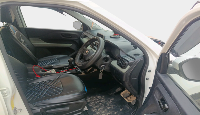 2025 Tata PUNCH Adventure Plus iCNG, Petrol, Manual, 2,947 km, interior