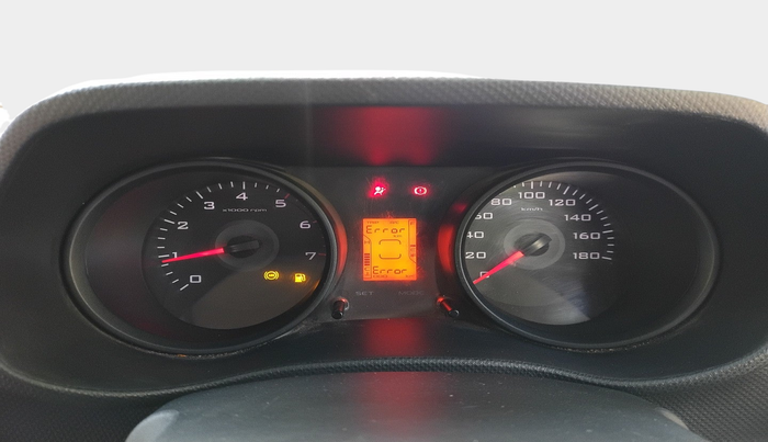 2015 Mahindra TUV300 T6 PLUS, Diesel, Manual, 91,000 km, interior