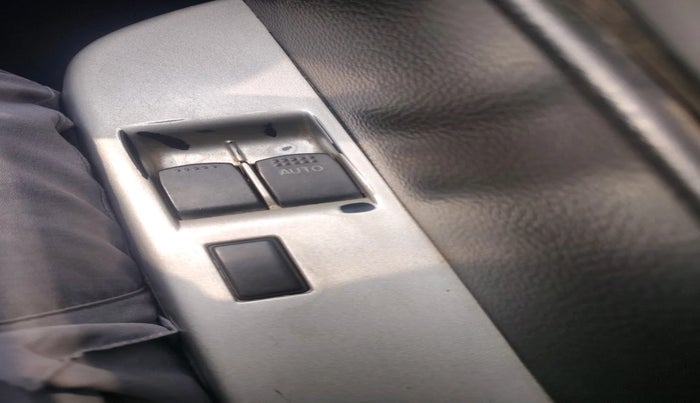 2015 Maruti Wagon R 1.0 LXI CNG, Petrol, Manual, 1,29,853 km, interior