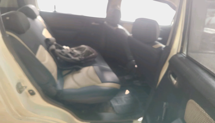 2015 Maruti Wagon R 1.0 LXI CNG, Petrol, Manual, 1,29,853 km, interior