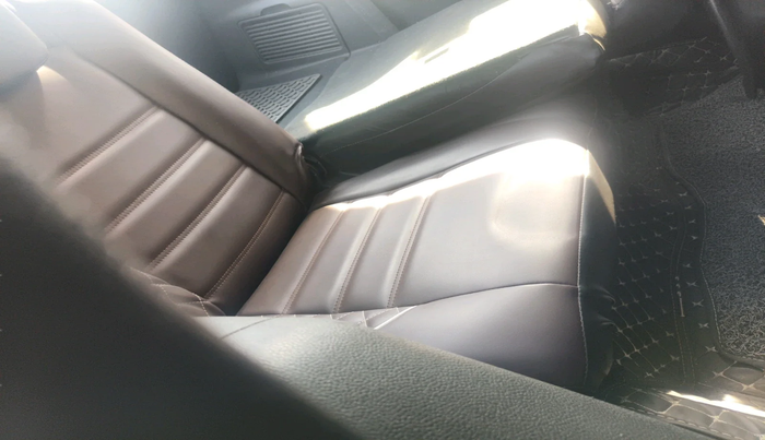 2018 Tata Hexa XE 4X2 7 STR, Diesel, Manual, 87,087 km, interior