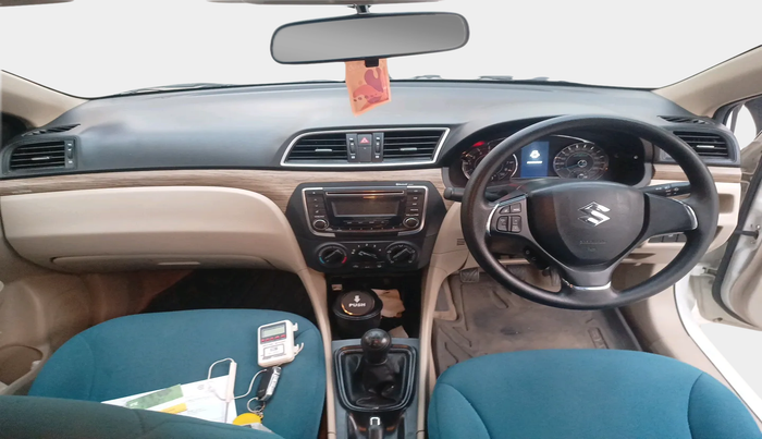 2024 Maruti Ciaz SIGMA 1.5 SHVS MT  PETROL, Petrol, Manual, 35,967 km, interior