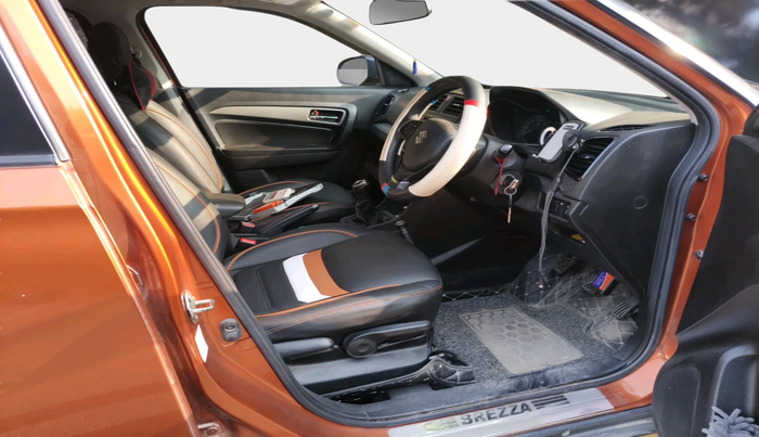2018 Maruti Vitara Brezza ZDI, Diesel, Manual, 86,161 km, interior