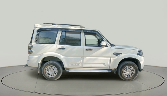 2017 Mahindra Scorpio S2, Diesel, Manual, 69,218 km, exterior