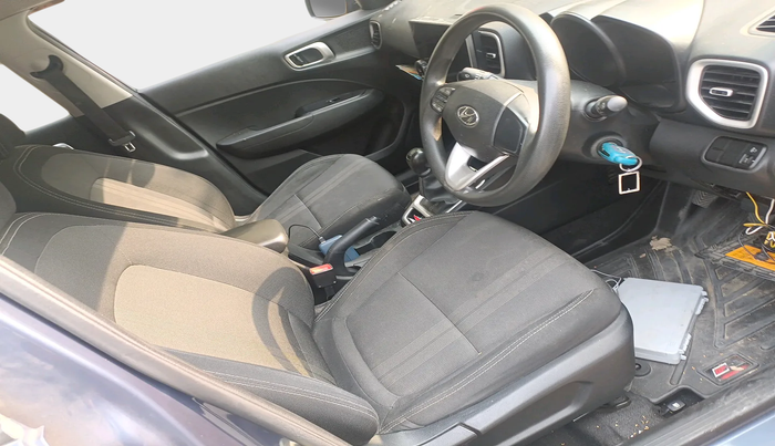 2022 Hyundai VENUE S 1.2, Petrol, Manual, 44,496 km, interior