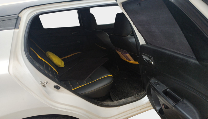 2020 Maruti Swift VXI AMT, Petrol, Automatic, 73,075 km, interior