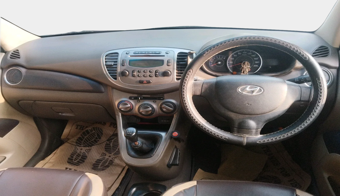 2012 Hyundai i10 SPORTZ 1.2, Petrol, Manual, 66,888 km, interior