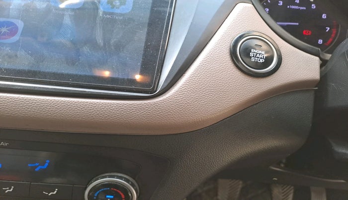 2016 Hyundai Elite i20 ASTA 1.2 (O), Petrol, Manual, 97,243 km, interior