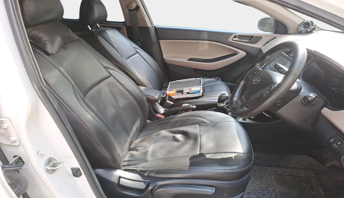 2016 Hyundai Elite i20 ASTA 1.2 (O), Petrol, Manual, 97,243 km, interior