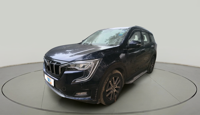2022 Mahindra XUV700 AX 7 LUXURY P AT 7 STR, Petrol, Automatic, 32,994 km, exterior