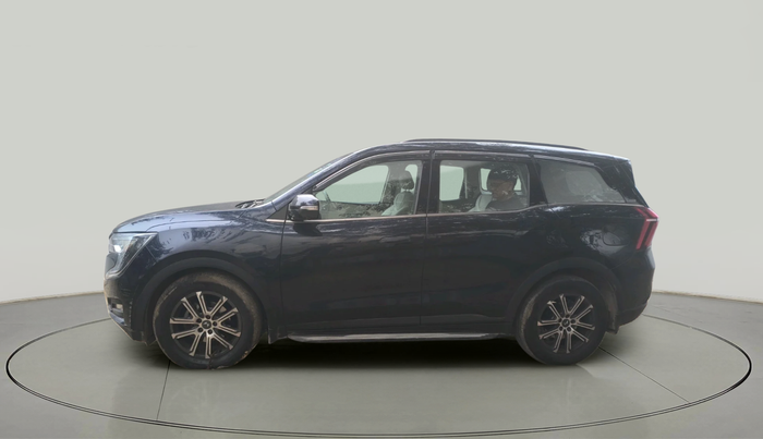 2022 Mahindra XUV700 AX 7 LUXURY P AT 7 STR, Petrol, Automatic, 32,994 km, exterior