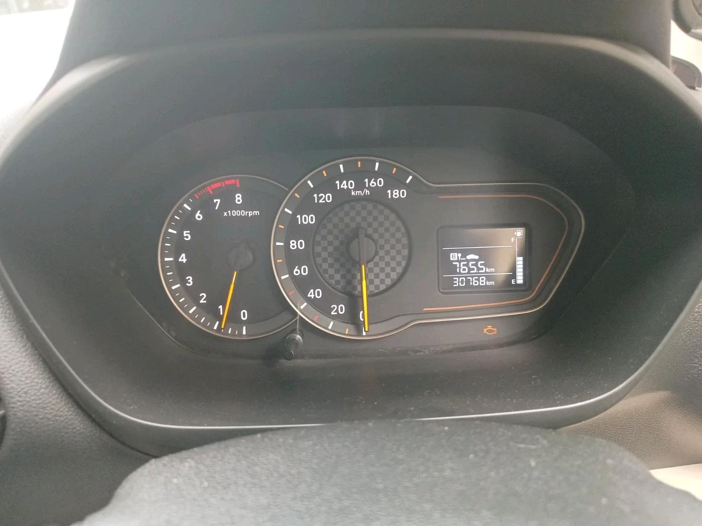 2019 Hyundai NEW SANTRO SPORTZ MT, Petrol, Manual, 30,768 km, interior