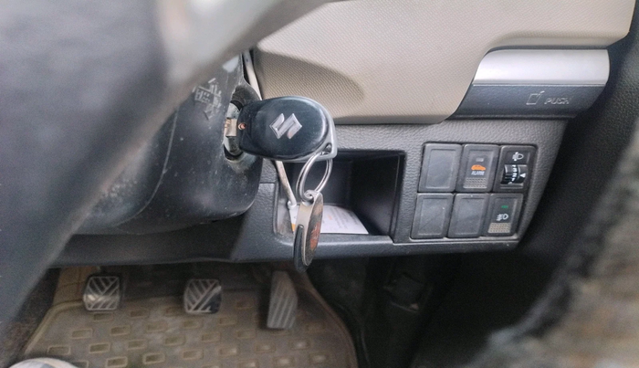 2014 Maruti Wagon R 1.0 VXI, Petrol, Manual, 1,08,774 km, interior