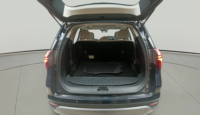 2024 Mahindra XUV700 AX 7 LUXURY D AT 7 STR, Diesel, Automatic, 12,858 km, exterior