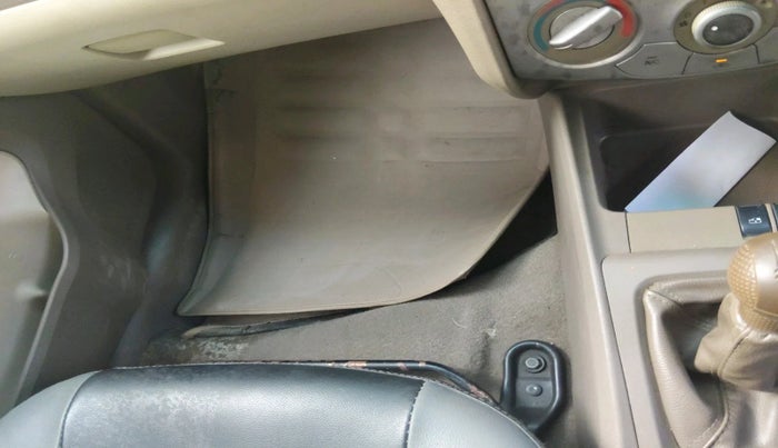 2014 Chevrolet Sail 1.2 BASE, Petrol, Manual, 74,521 km, interior