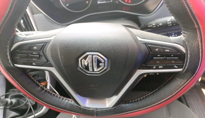 2019 MG HECTOR SUPER HYBRID 1.5 PETROL, Petrol, Manual, 43,976 km, interior