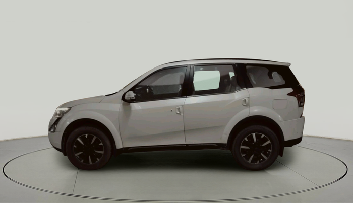 2018 Mahindra XUV500 W11 AT, Diesel, Automatic, 95,104 km, exterior