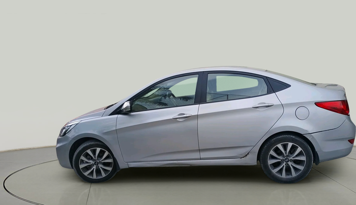 2014 Hyundai Verna FLUIDIC 1.6 VTVT SX, Petrol, Manual, 62,704 km, exterior