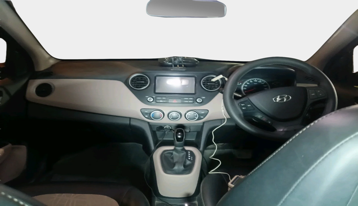 2018 Hyundai Grand i10 SPORTZ AT 1.2 KAPPA VTVT, Petrol, Automatic, 75,360 km, interior