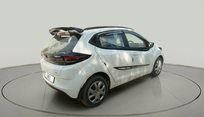 2024 Tata ALTROZ XM PLUS CNG, Petrol, Manual, 48,256 km, exterior