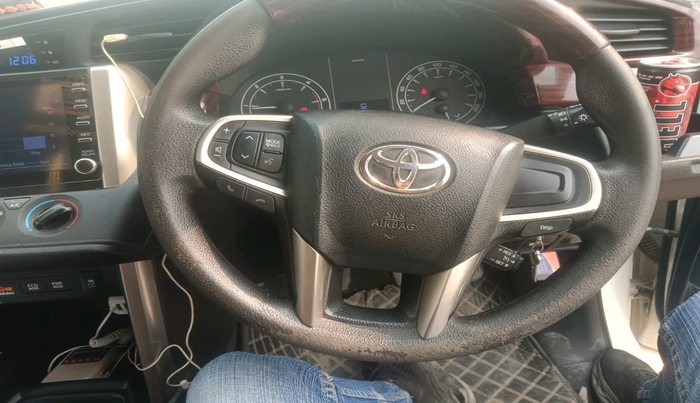 2021 Toyota Innova Crysta 2.4 G 7 STR, Diesel, Manual, 75,091 km, interior