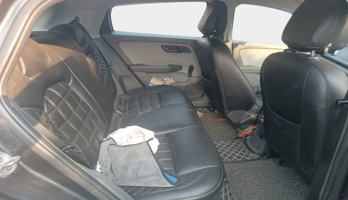 2020 Tata ALTROZ XE PETROL, Petrol, Manual, 79,927 km, interior