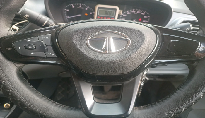 2020 Tata ALTROZ XE PETROL, Petrol, Manual, 79,927 km, interior