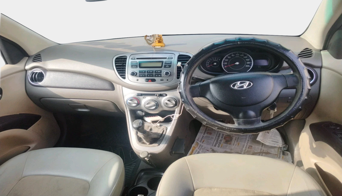 2011 Hyundai i10 MAGNA 1.2, Petrol, Manual, 69,895 km, interior