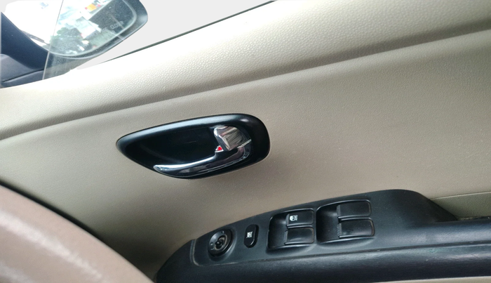 2013 Hyundai Grand i10 MAGNA 1.2 KAPPA VTVT, Petrol, Manual, 97,840 km, interior