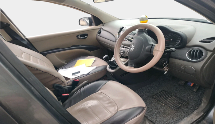 2013 Hyundai Grand i10 MAGNA 1.2 KAPPA VTVT, Petrol, Manual, 97,840 km, interior