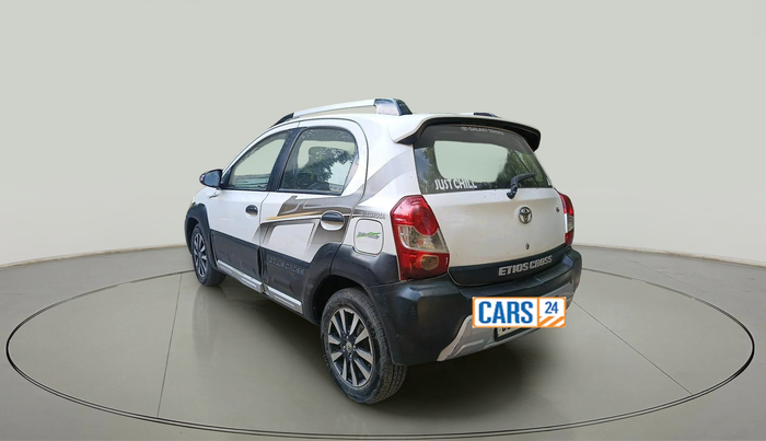 2016 Toyota Etios CROSS 1.2 G, Petrol, Manual, 76,746 km, exterior