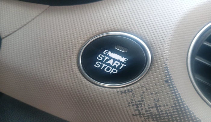 2016 Hyundai Grand i10 ASTA (O) AT 1.2 KAPPA VTVT, Petrol, Automatic, 29,303 km, interior