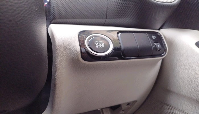 2021 KIA SONET HTX 1.5, Diesel, Manual, 1,14,738 km, interior