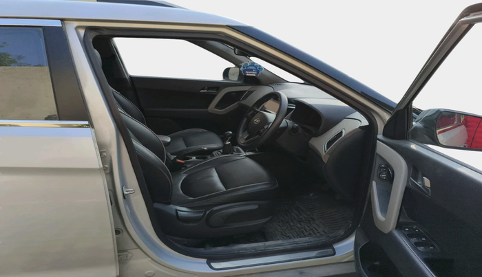 2017 Hyundai Creta  SX 1.6 Petrol , Petrol, Manual, 66,746 km, interior