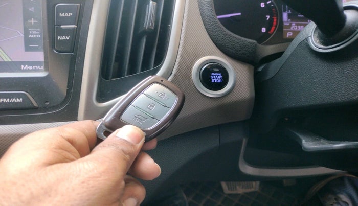 2016 Hyundai Creta SX PLUS AT 1.6 PETROL, Petrol, Automatic, 1,13,928 km, interior