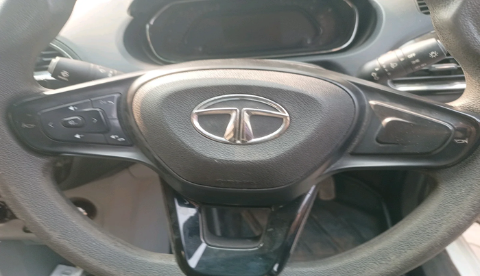 2022 Tata Tiago XT CNG, Petrol, Manual, 50,493 km, interior